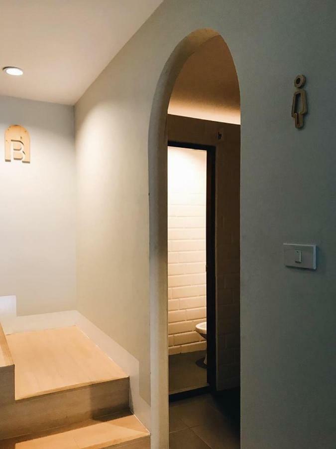 Viv Hometel&Cafe Chiang Mai Luaran gambar